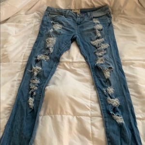 Selling BKE jeans!